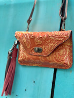 Billie Clutch