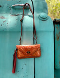 Billie Clutch