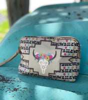 Cassidy Pouch